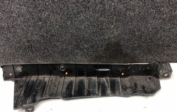 Fender end trim