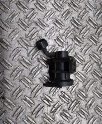 Opel Astra J Valve vacuum 