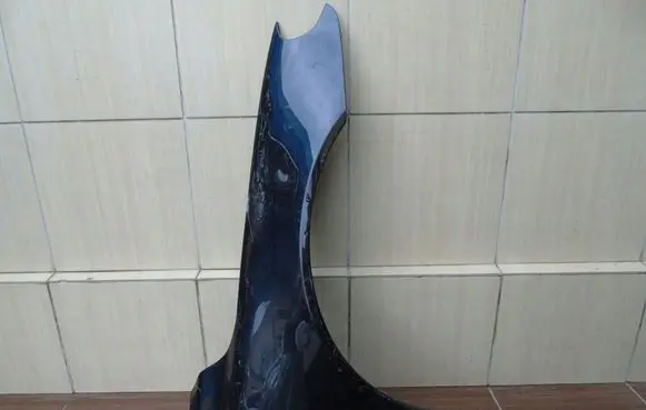 Volvo V70 Fender