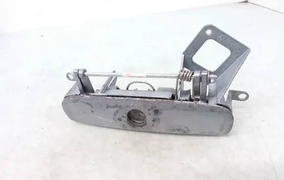 Volkswagen Polo IV 9N3 Tailgate/trunk/boot exterior handle 6Q6827565G 6Q6827601D 6Q6827601E