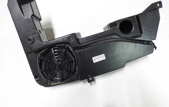 Audi A5 8T 8F Subwoofer speaker 8T8035382 1000143001