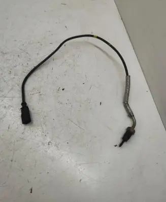 Audi A3 S3 8V Exhaust gas temperature sensor 04l906088ar