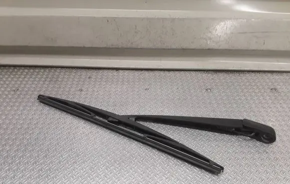 Subaru Impreza III Rear wiper blade