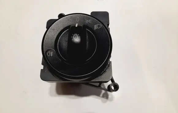 Light switch