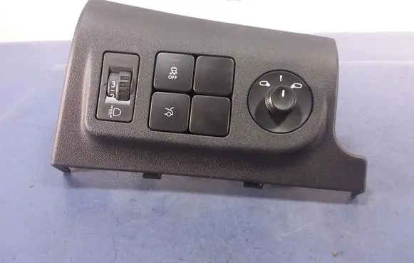 Peugeot 301 Other switches/knobs/shifts 9674382577