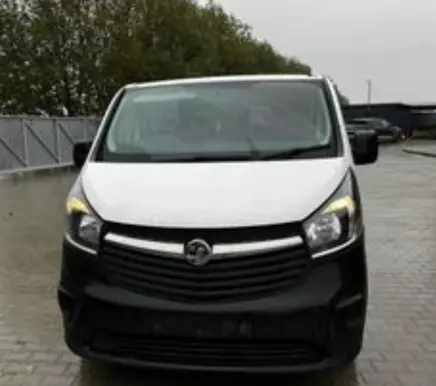 Opel Vivaro Front piece kit 