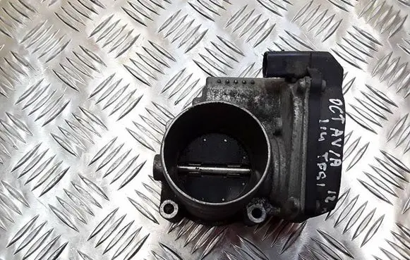 Skoda Octavia Mk2 (1Z) Electric throttle body valve 03C133062S