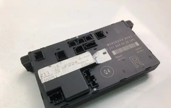 Mercedes-Benz E W211 Other control units/modules 2118200626