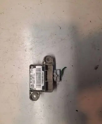 Opel Zafira A Airbag deployment crash/impact sensor 09133264 THS0143110