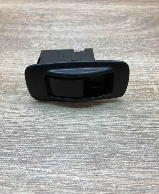 Toyota Corolla Verso AR10 Electric window control switch 848010F030B0 848100F010