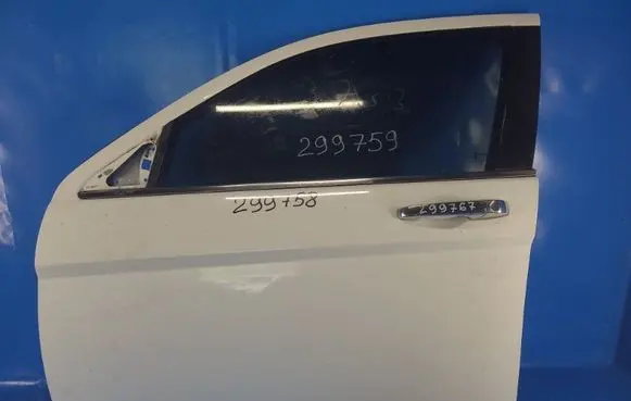 Chrysler 200 Front door 5074515AG