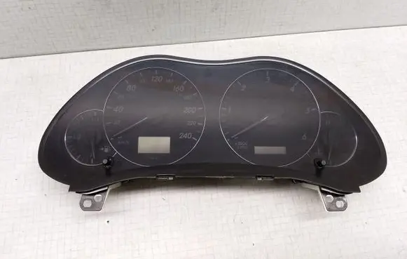 Toyota Avensis T250 Speedometer (instrument cluster) 8380005631