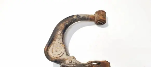 Toyota Land Cruiser (J120) Front lower control arm/wishbone