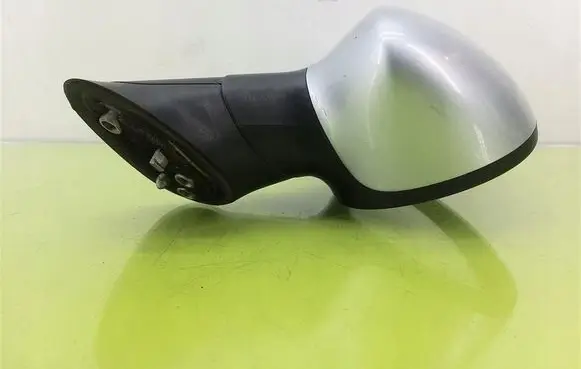 Fiat Grande Punto Front door electric wing mirror