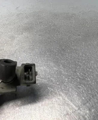 Porsche Cayenne (9PA) Turbo solenoid valve 04T213