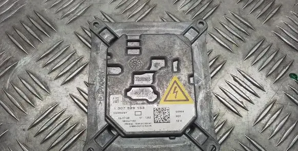 BMW X5 E70 Headlight ballast module Xenon 1307329153