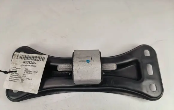 Mercedes-Benz SL R230 Gearbox mounting bracket A2302420001