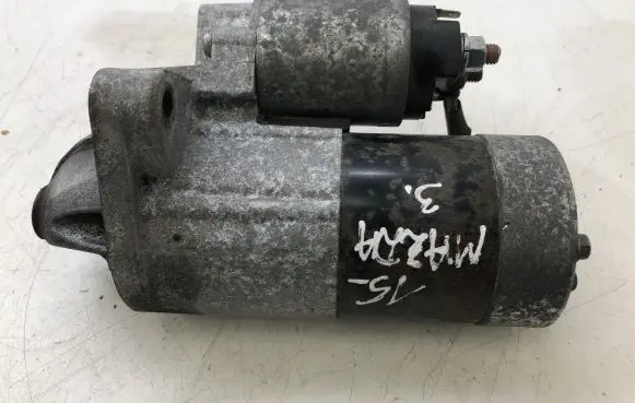 Mazda 3 III Starter motor M000T89281 K6266