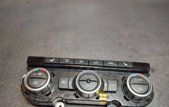 Volkswagen PASSAT B7 Climate control unit 3AA907044BE 5HB01125754