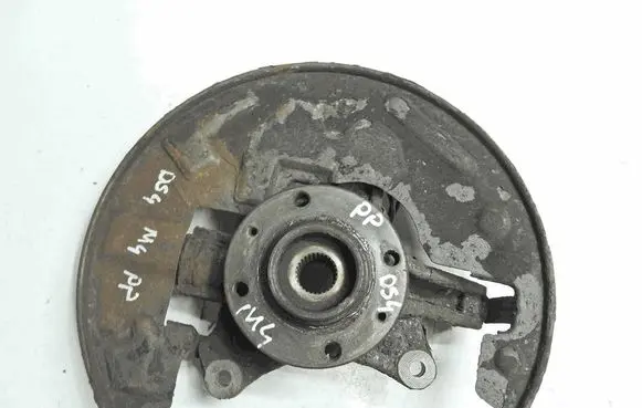 Front wheel hub spindle knuckle