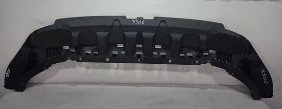 Audi Q8 Front bumper skid plate/under tray 4M8807611F