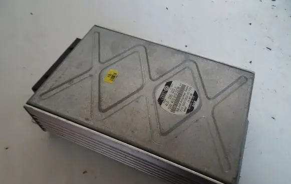 Audi Q7 4L Sound amplifier 4L0035223