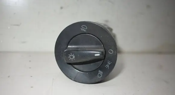 Volkswagen PASSAT B5.5 Light switch 1C0941531