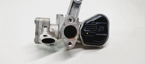 Hyundai Kona I EGR valve 2845003HA0