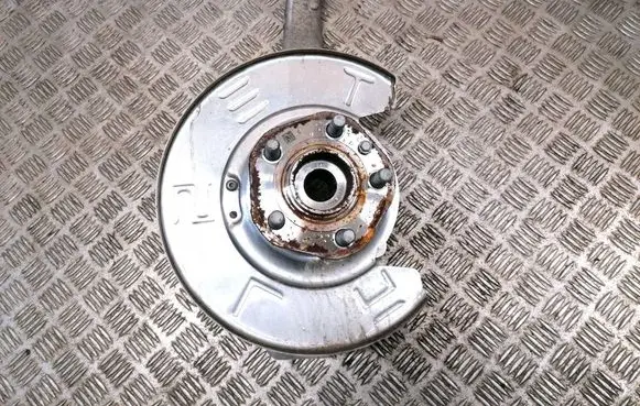 Tesla Model 3 Front wheel hub 1044311-00-E