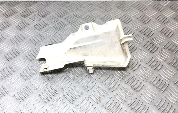 Front door exterior handle/bracket