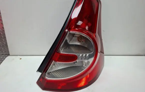 Renault Sandero I Rear/tail lights S27639605 8200734824