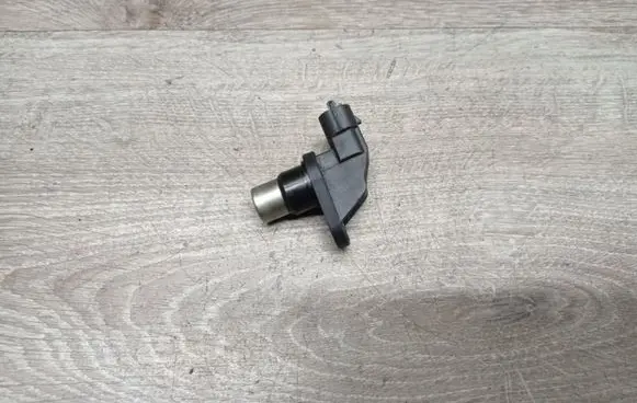Camshaft position sensor