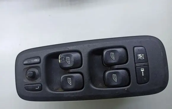 Volvo XC90 Electric window control switch 30739980