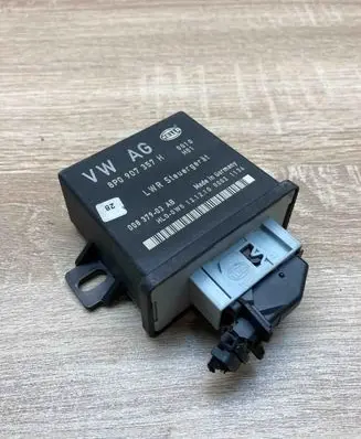 Audi A6 S6 C6 4F Light module LCM 8P0907357H 00837903AB