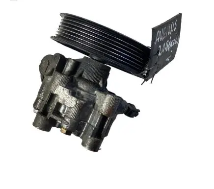 Toyota Avensis T250 Power steering pump