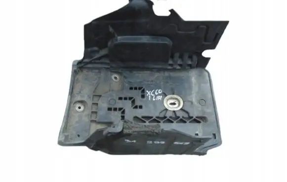 Volvo XC60 Battery tray 31299569