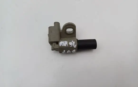 Camshaft position sensor