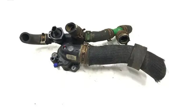 Opel Vivaro Thermostat housing 8200907243