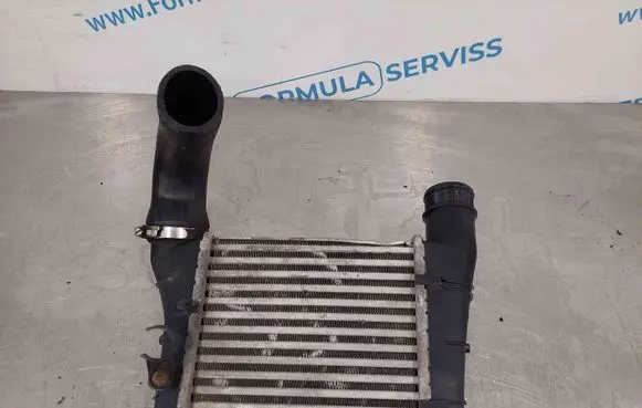Audi A4 S4 B7 8E 8H Intercooler radiator 8E0145805AA
