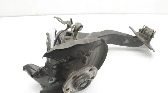 BMW 2 F45 Rear wheel hub