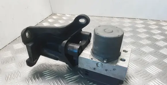 Mercedes-Benz E W212 ABS Pump A2124313512 0265951614