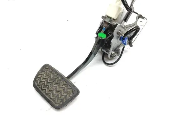 Lexus IS III XE30 Brake pedal 4712130080