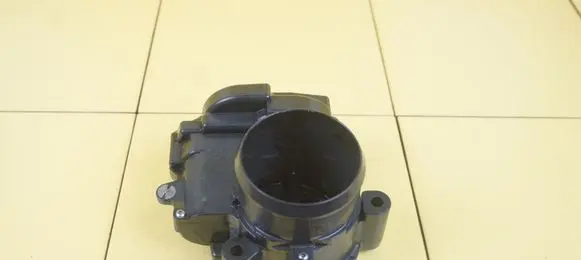 Mini Cooper Countryman R60 Throttle body valve 7528179 N18B16A