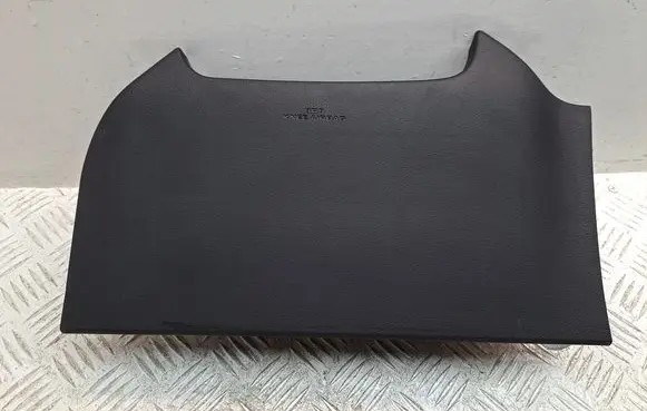 Toyota Verso Knee airbag 739000F030B0 306555410