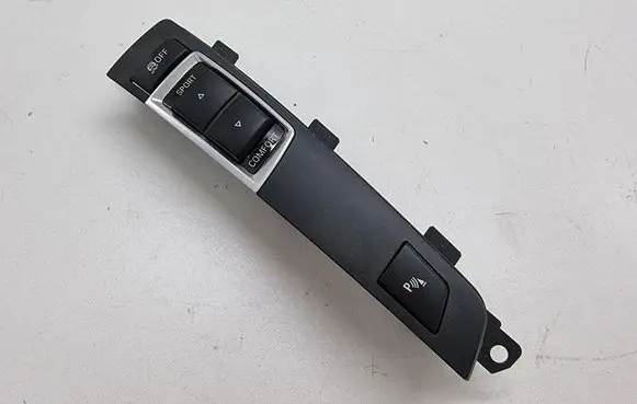 BMW 5 F10 F11 Parking (PDC) sensor switch 9202951