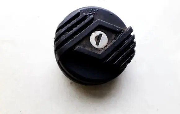 Fuel tank filler cap