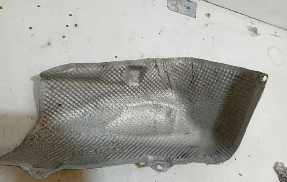BMW 6 F06 Gran coupe Exhaust heat shield 7232432 27T314 271314