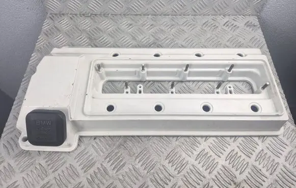 BMW 5 E39 Rocker cam cover 1703174