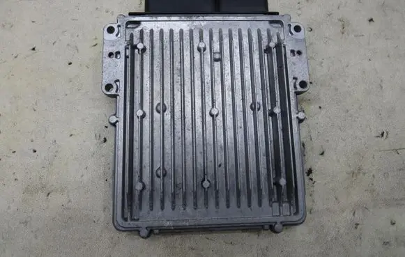 Jaguar XJ X351 Engine control unit/module ECU 9X2Q-12A650-P
