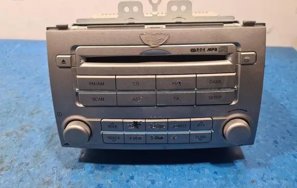 Hyundai i20 (PB PBT) Radio/GPS head unit trim 96100-1j211